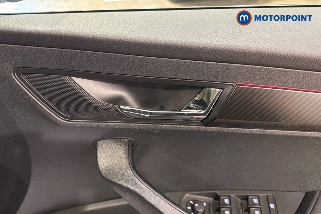 Skoda Karoq Sport Line Automatic Petrol SUV - Stock Number (1634511) - 42nd supplementary image