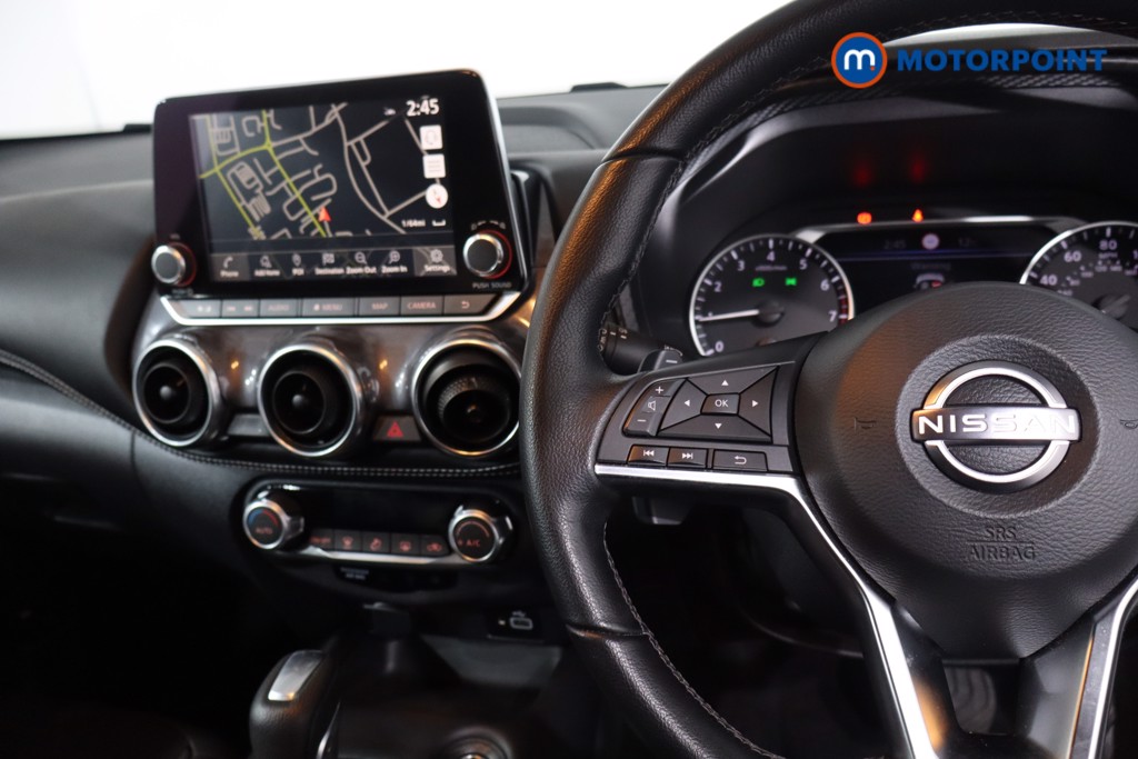 Nissan Juke N-Connecta Automatic Petrol SUV - Stock Number (1634574) - 19th supplementary image