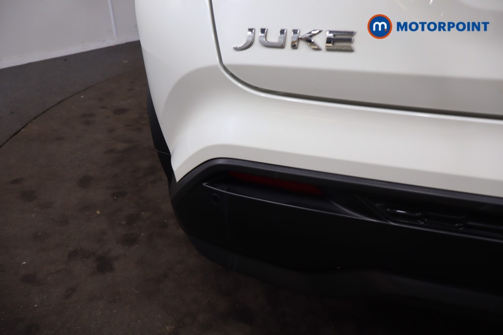 Nissan Juke N-Connecta Automatic Petrol SUV - Stock Number (1634574) - 36th supplementary image