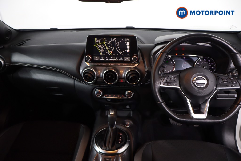Nissan Juke N-Connecta Automatic Petrol SUV - Stock Number (1634574) - 1st supplementary image