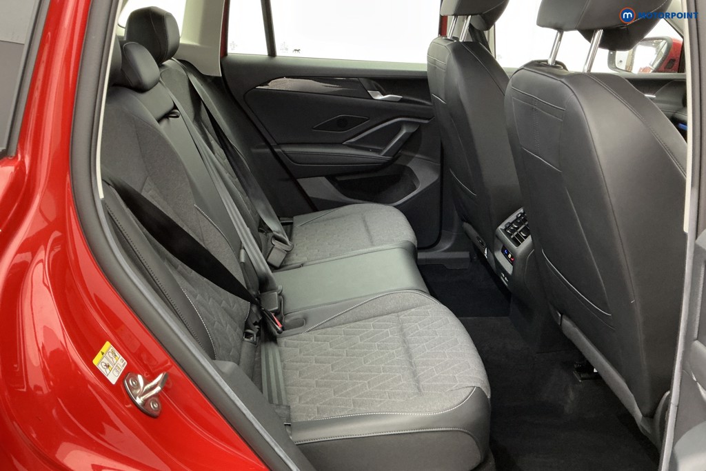 Volkswagen Tiguan Life Automatic Petrol SUV - Stock Number (1634926) - 5th supplementary image