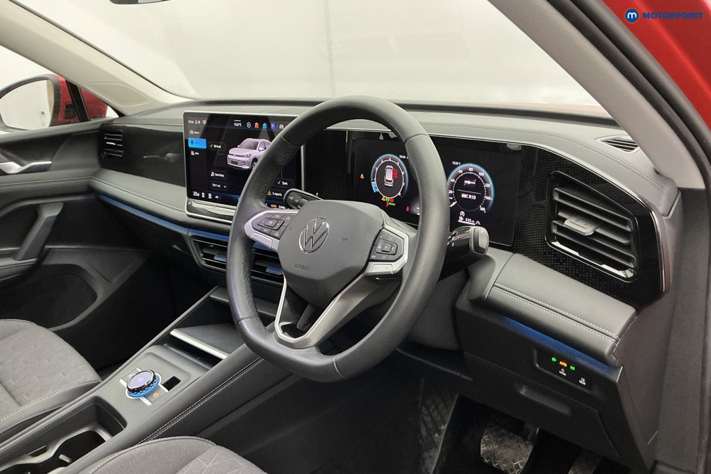 Volkswagen Tiguan Life Automatic Petrol SUV - Stock Number (1634926) - 8th supplementary image