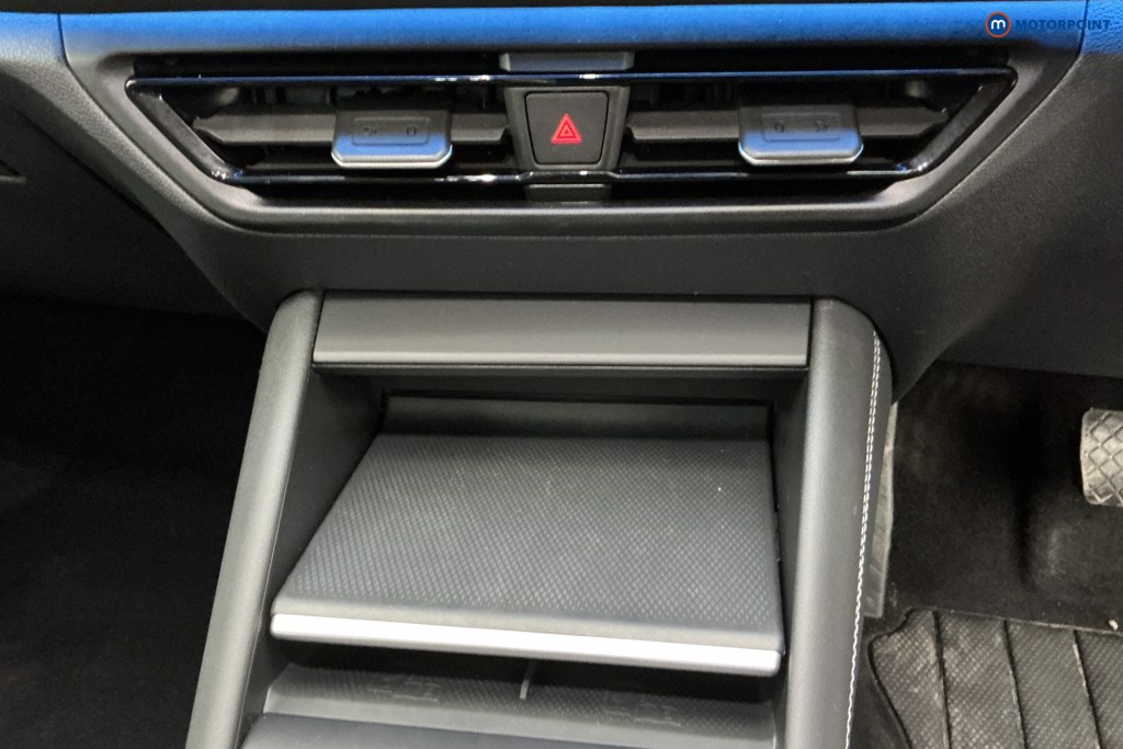 Volkswagen Tiguan Life Automatic Petrol SUV - Stock Number (1634926) - 18th supplementary image