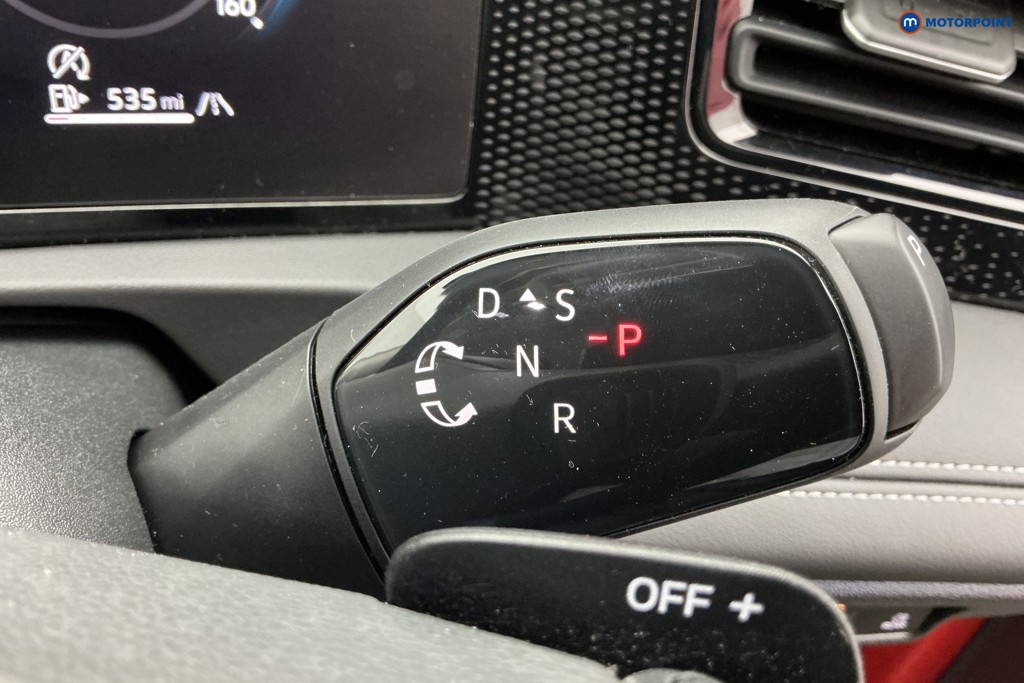 Volkswagen Tiguan Life Automatic Petrol SUV - Stock Number (1634926) - 23rd supplementary image