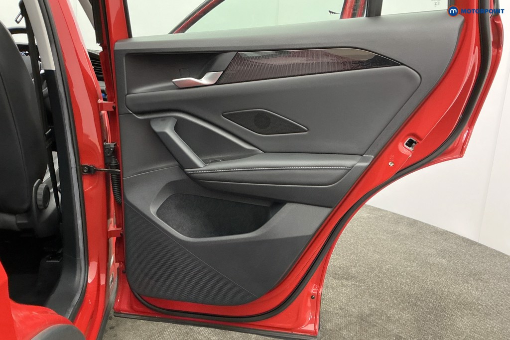 Volkswagen Tiguan Life Automatic Petrol SUV - Stock Number (1634926) - 29th supplementary image