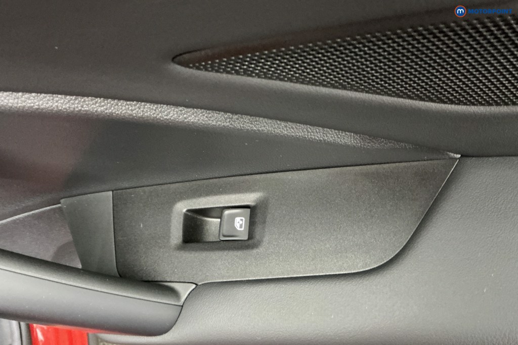 Volkswagen Tiguan Life Automatic Petrol SUV - Stock Number (1634926) - 30th supplementary image