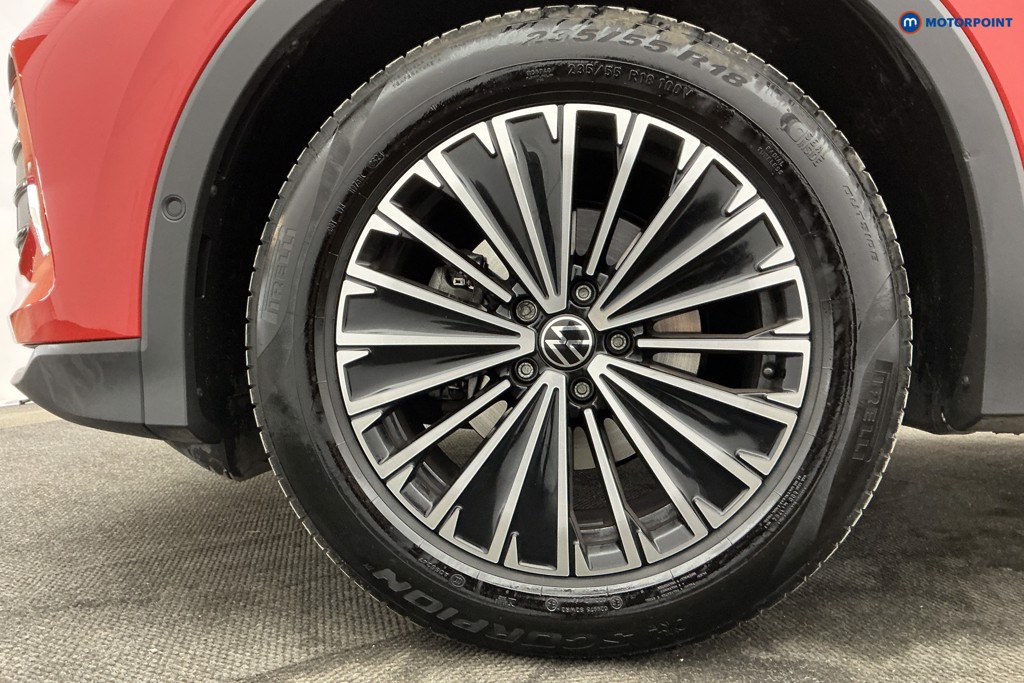 Volkswagen Tiguan Life Automatic Petrol SUV - Stock Number (1634926) - 38th supplementary image