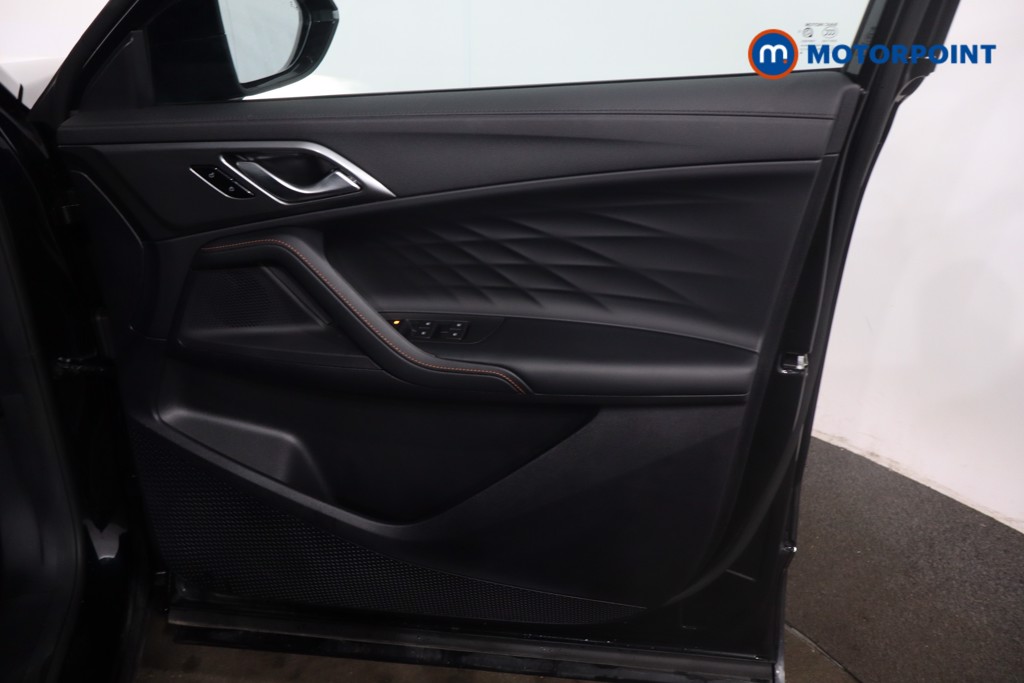 Mg Motor Uk HS Trophy Automatic Petrol-Electric Hybrid SUV - Stock Number (1634988) - 24th supplementary image