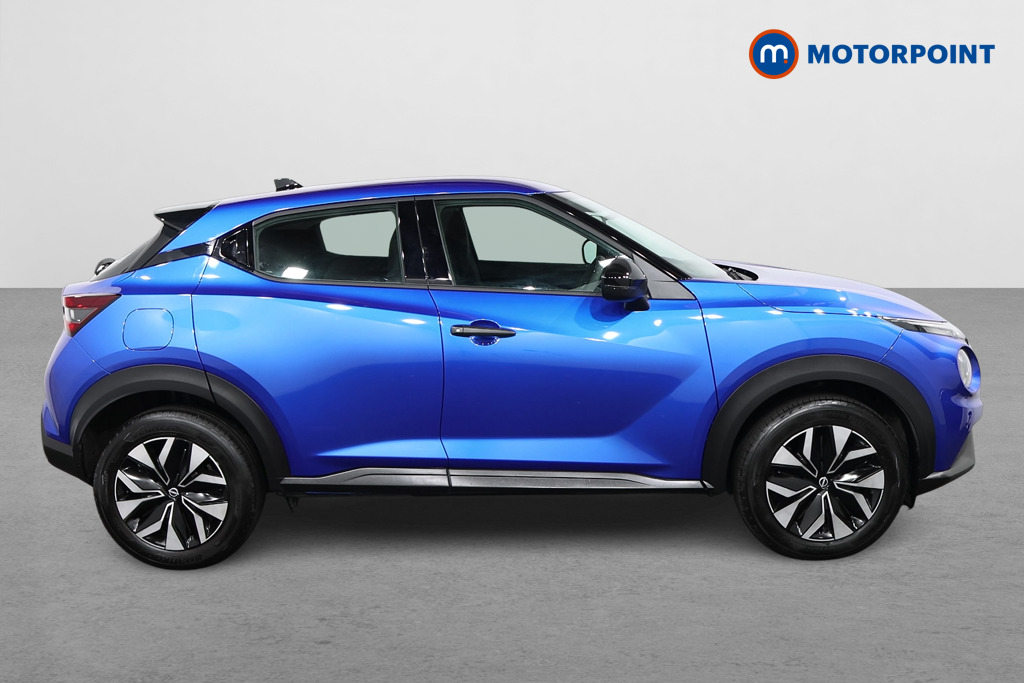 Nissan Juke Acenta Premium Automatic Petrol SUV - Stock Number (1635030) - Drivers side