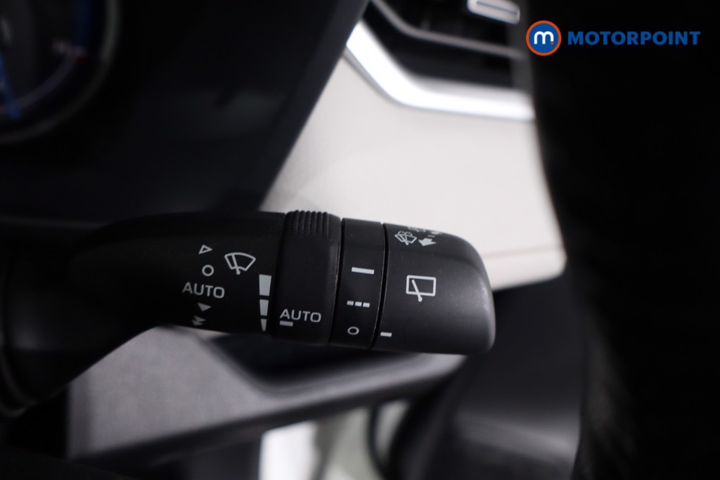 Toyota Rav4 Excel Automatic Petrol-Electric Hybrid SUV - Stock Number (1635079) - 16th supplementary image