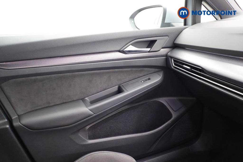 Volkswagen Golf R-Line Automatic Diesel Hatchback - Stock Number (1635148) - 11th supplementary image