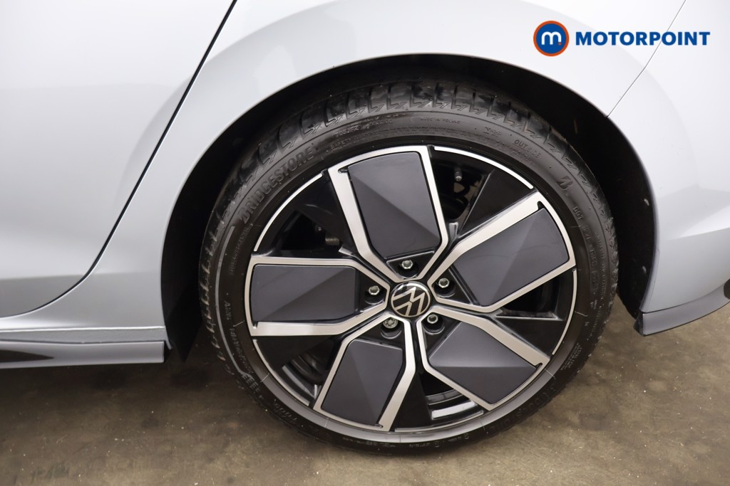 Volkswagen Golf R-Line Automatic Diesel Hatchback - Stock Number (1635148) - 25th supplementary image