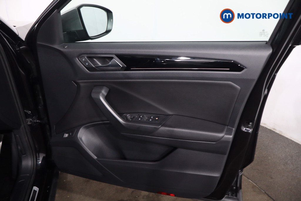 Volkswagen T-Roc R Automatic Petrol SUV - Stock Number (1635445) - 26th supplementary image