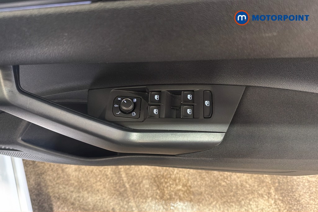 Volkswagen Taigo R-Line Manual Petrol SUV - Stock Number (1635472) - 20th supplementary image