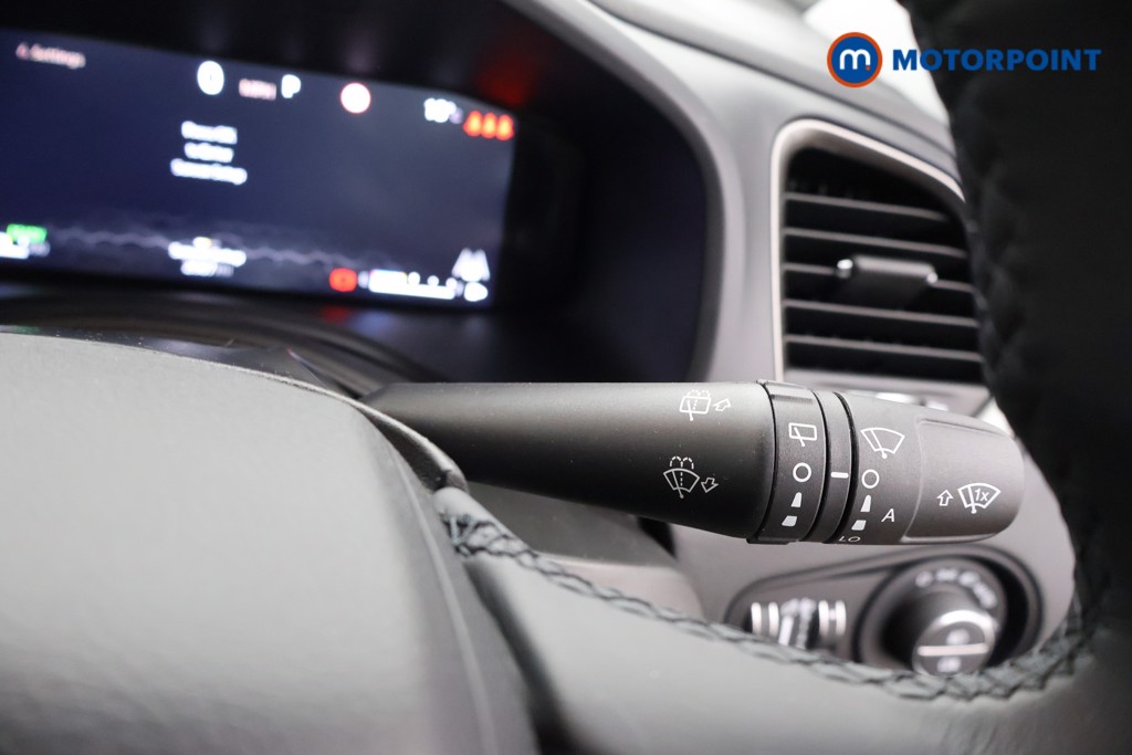 Jeep Renegade Altitude Automatic Petrol SUV - Stock Number (1635942) - 6th supplementary image