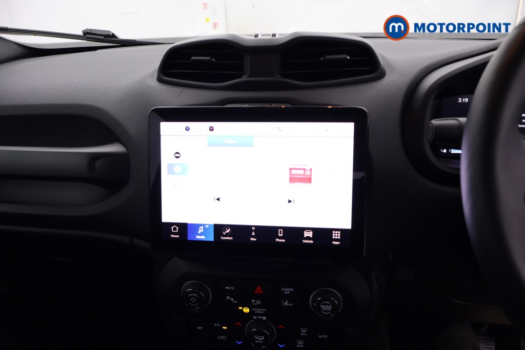 Jeep Renegade Altitude Automatic Petrol SUV - Stock Number (1635942) - 7th supplementary image