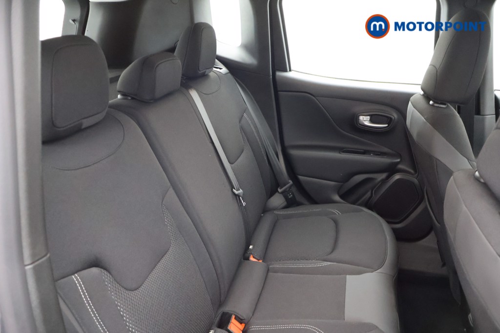 Jeep Renegade Altitude Automatic Petrol SUV - Stock Number (1635942) - 15th supplementary image