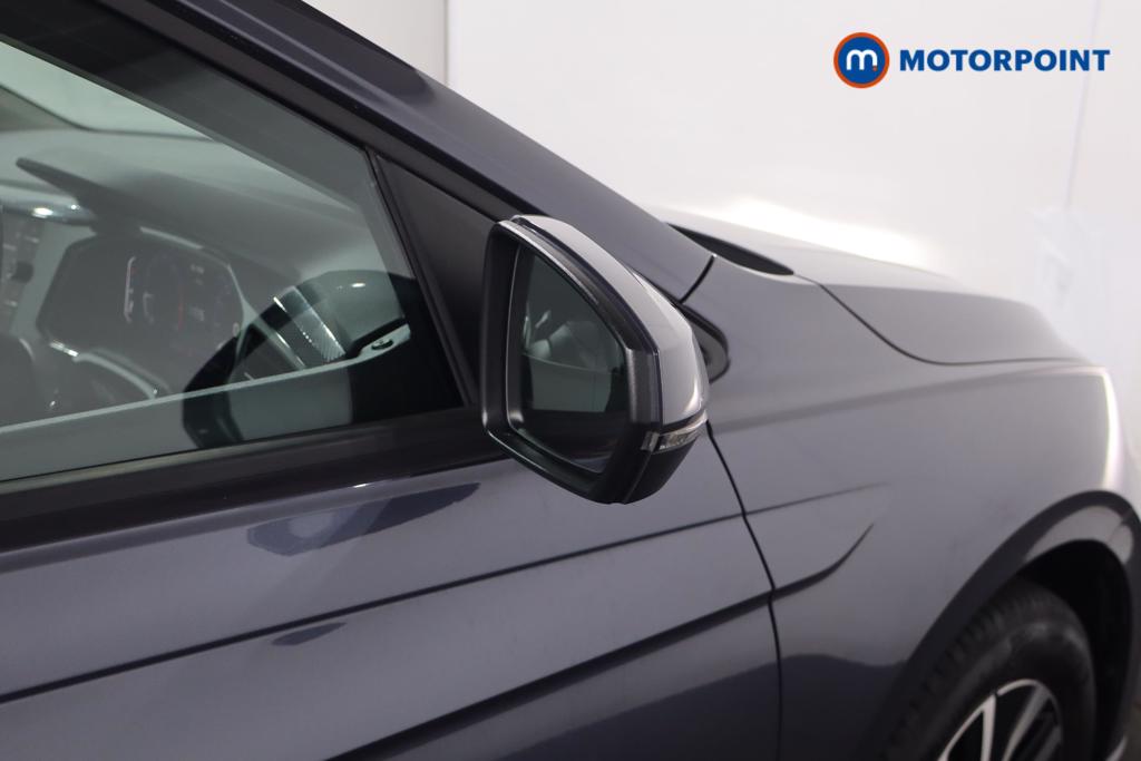 Volkswagen Polo Life Manual Petrol Hatchback - Stock Number (1636072) - 12th supplementary image