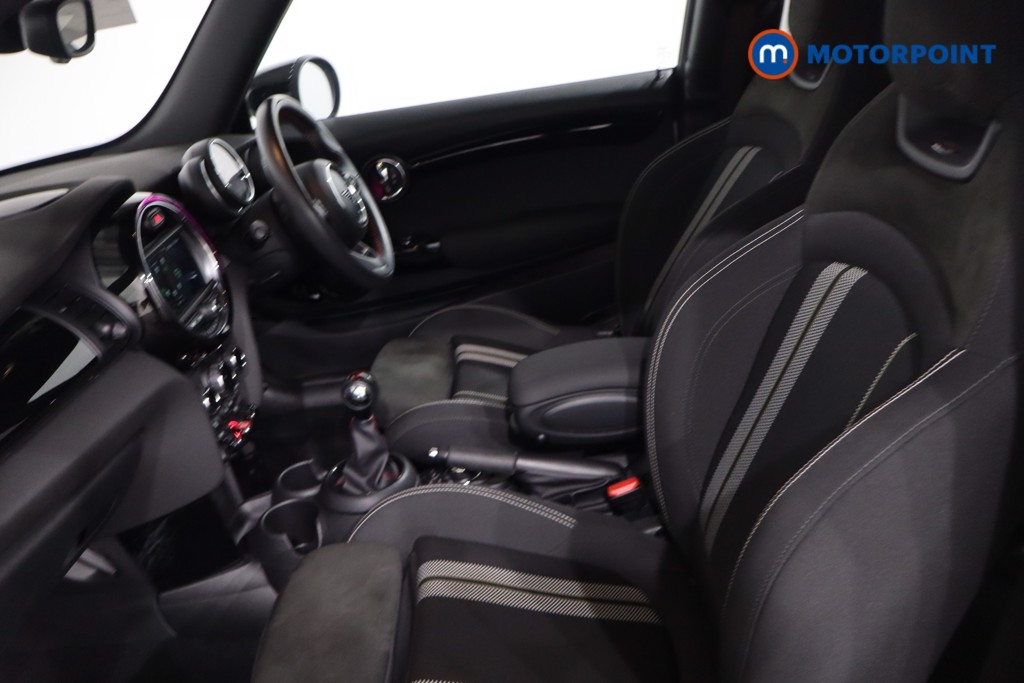 Mini Hatchback Cooper Sport Manual Petrol Hatchback - Stock Number (1636335) - 4th supplementary image