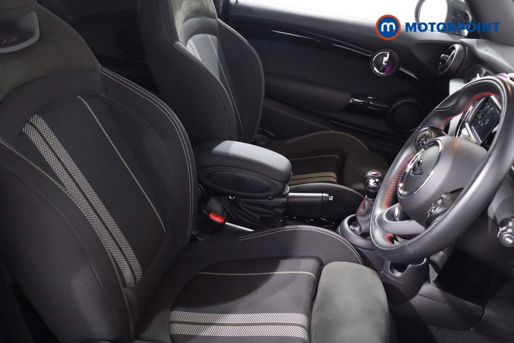 Mini Hatchback Cooper Sport Manual Petrol Hatchback - Stock Number (1636335) - 23rd supplementary image