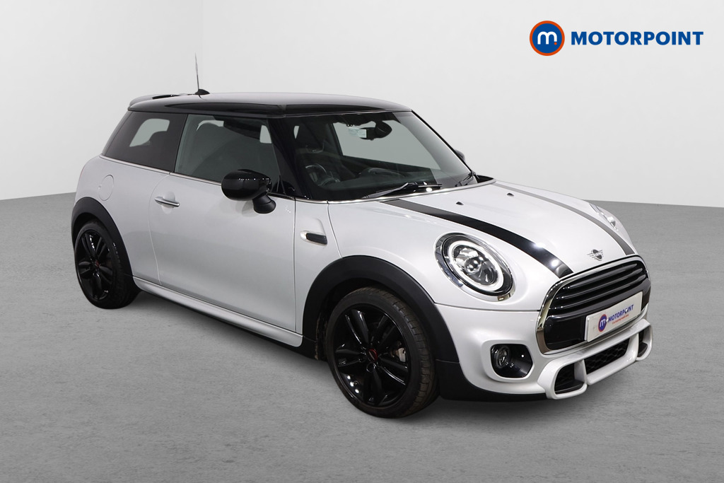 Mini Hatchback Cooper Sport Manual Petrol Hatchback - Stock Number (1636335) - Drivers side front corner