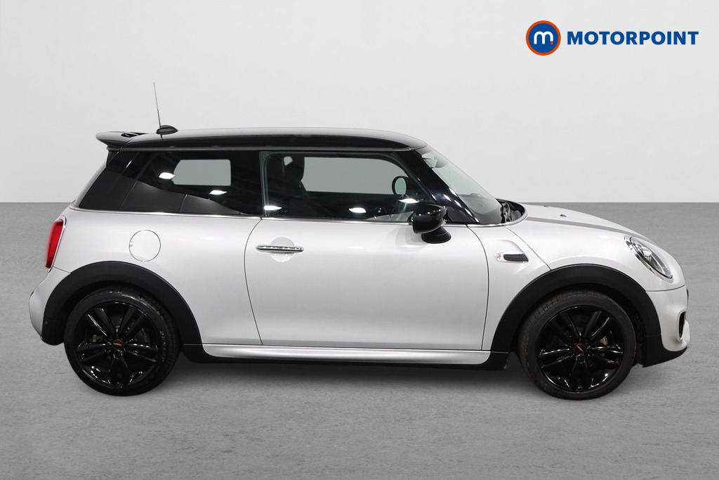 Mini Hatchback Cooper Sport Manual Petrol Hatchback - Stock Number (1636335) - Drivers side