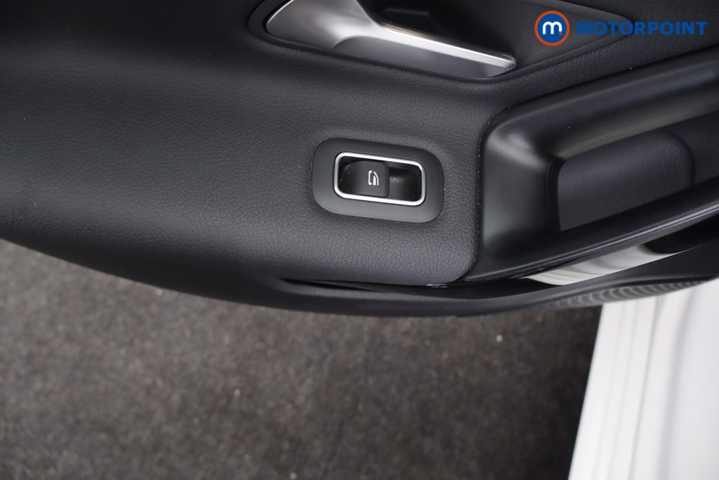 Mercedes-Benz A Class SE Manual Petrol Hatchback - Stock Number (1565052) - 27th supplementary image