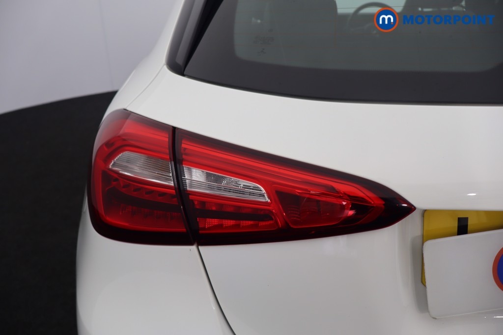 Mercedes-Benz A Class SE Manual Petrol Hatchback - Stock Number (1565052) - 43rd supplementary image