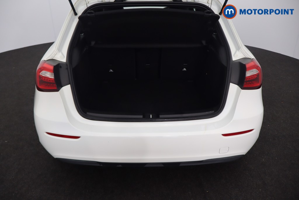 Mercedes-Benz A Class SE Manual Petrol Hatchback - Stock Number (1565052) - 44th supplementary image