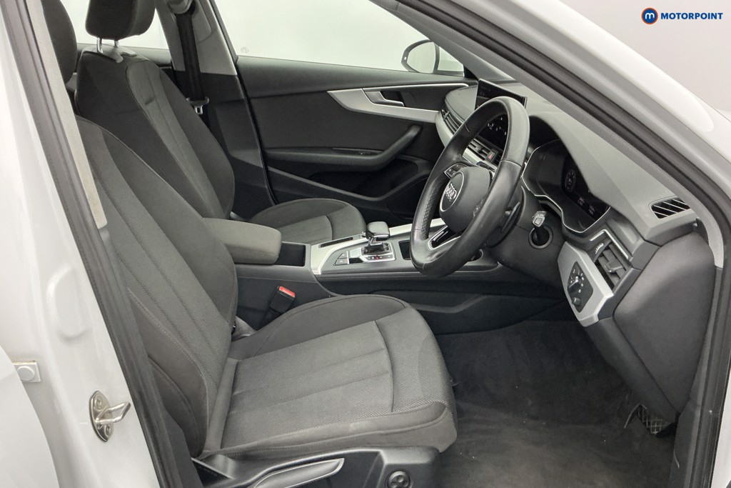 Audi A4 Technik Automatic Diesel Estate - Stock Number (1607543) - 5th supplementary image
