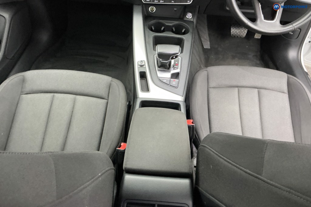 Audi A4 Technik Automatic Diesel Estate - Stock Number (1607543) - 10th supplementary image