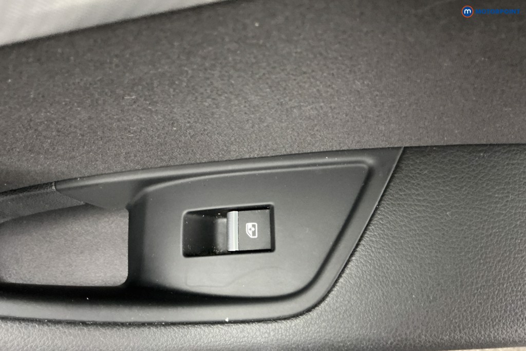 Audi A4 Technik Automatic Diesel Estate - Stock Number (1607543) - 31st supplementary image
