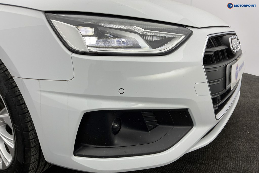 Audi A4 Technik Automatic Diesel Estate - Stock Number (1607543) - 33rd supplementary image