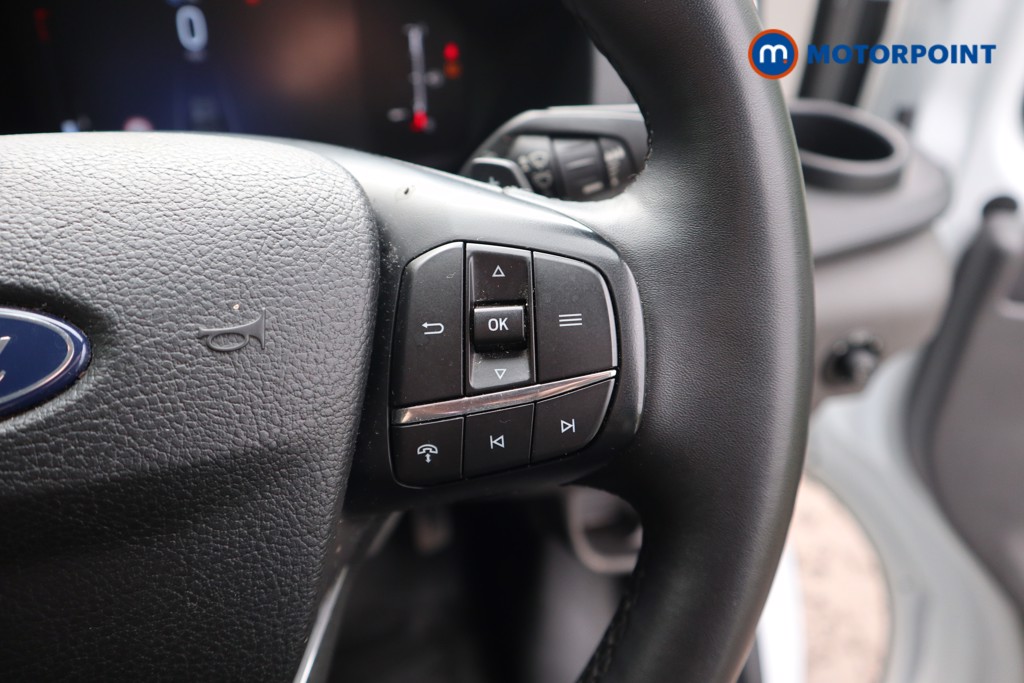 Ford Transit Limited Automatic Diesel Medium Roof Van - Stock Number (1611992) - 4th supplementary image