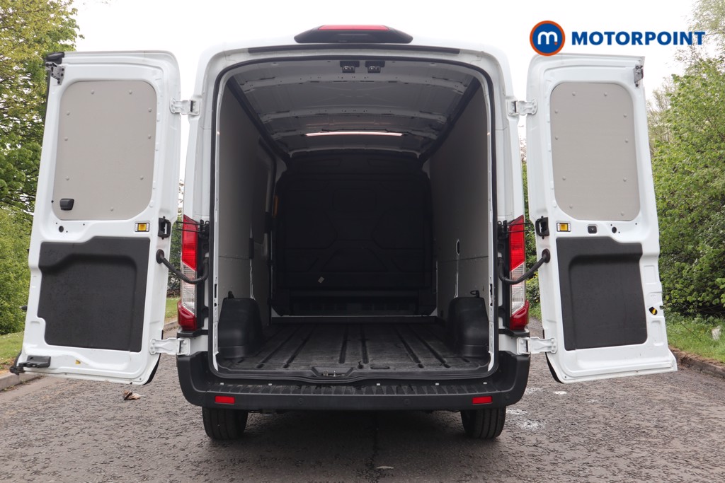 Ford Transit Limited Automatic Diesel Medium Roof Van - Stock Number (1611992) - 17th supplementary image