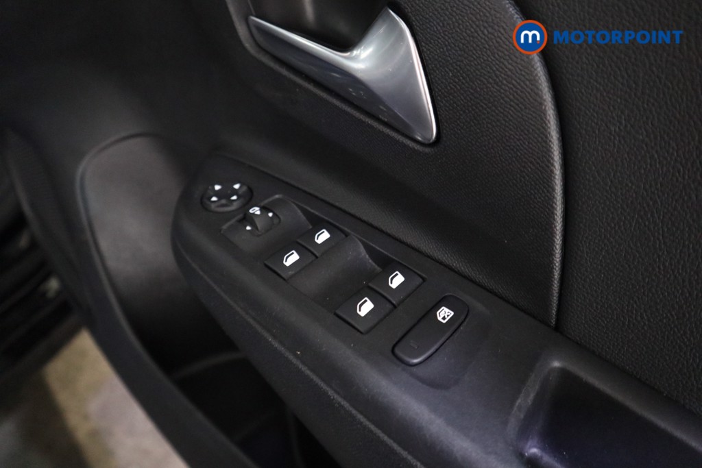 Vauxhall Corsa GS Manual Petrol Hatchback - Stock Number (1619045) - 13th supplementary image