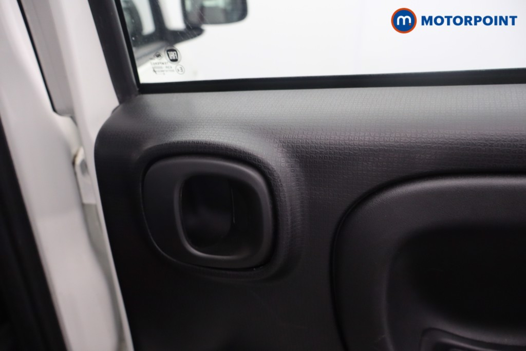 Fiat Panda POP Manual Petrol Hatchback - Stock Number (1620287) - 19th supplementary image
