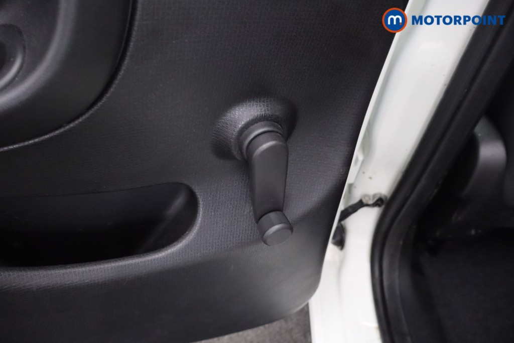 Fiat Panda POP Manual Petrol Hatchback - Stock Number (1620287) - 22nd supplementary image
