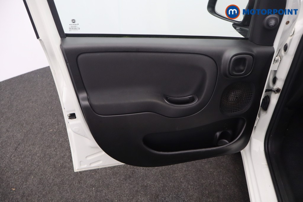 Fiat Panda POP Manual Petrol Hatchback - Stock Number (1620287) - 25th supplementary image