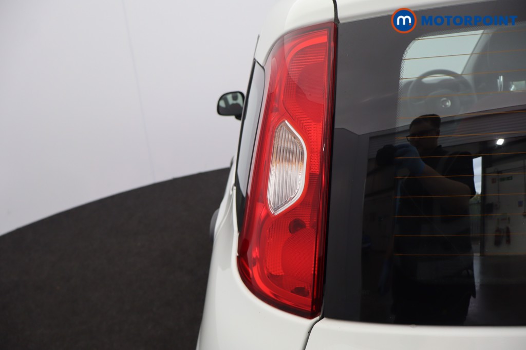 Fiat Panda POP Manual Petrol Hatchback - Stock Number (1620287) - 36th supplementary image
