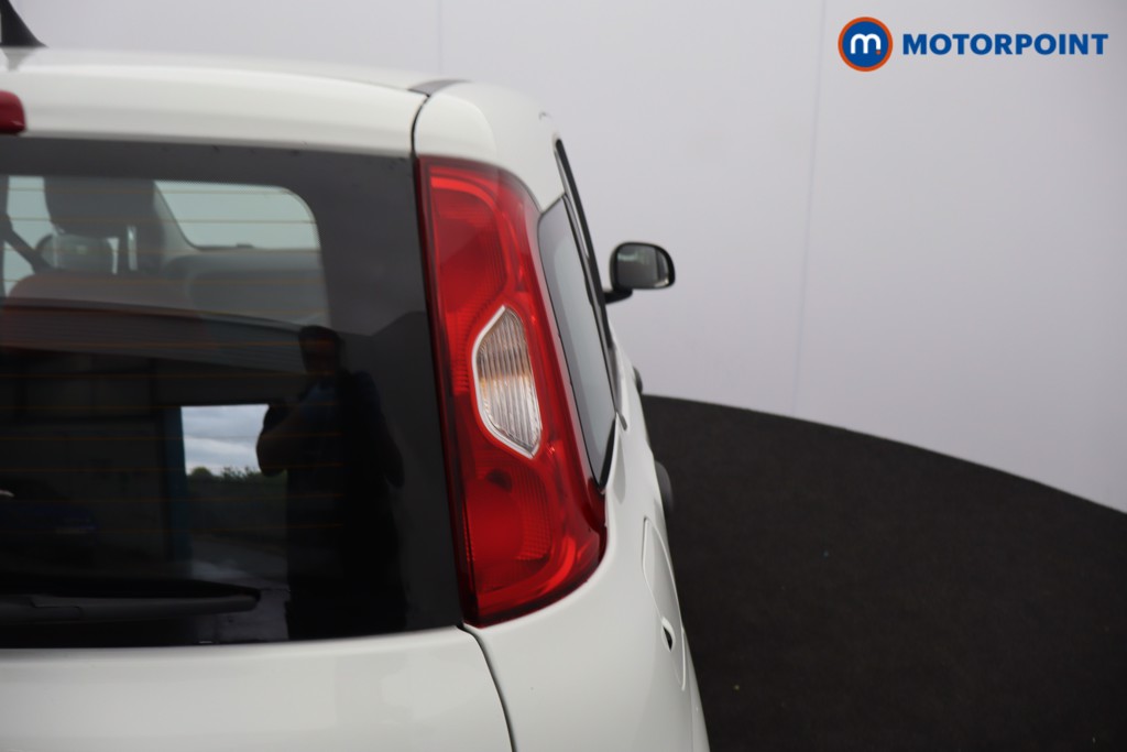 Fiat Panda POP Manual Petrol Hatchback - Stock Number (1620287) - 37th supplementary image