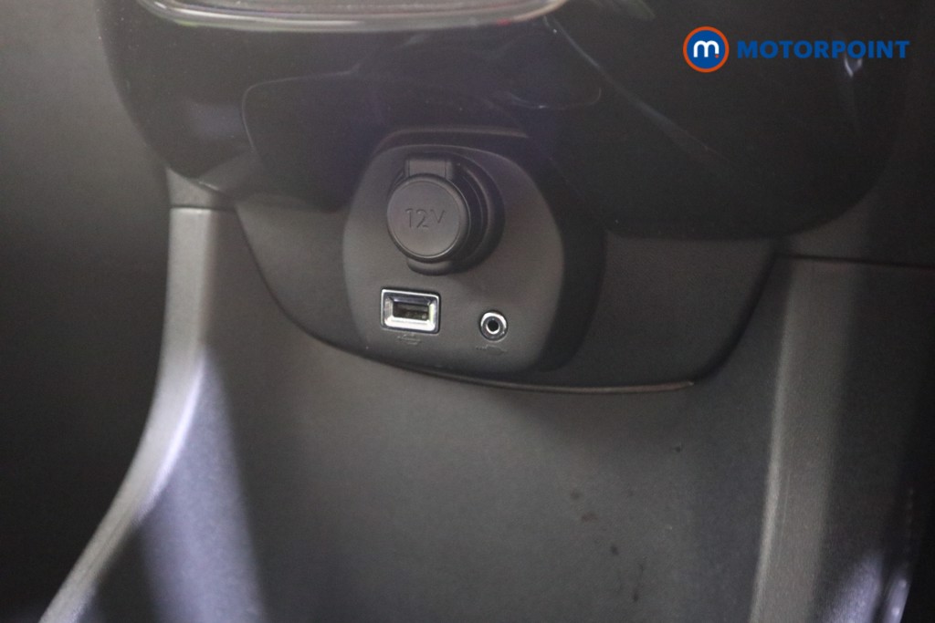 Peugeot 108 Collection Manual Petrol Hatchback - Stock Number (1621135) - 8th supplementary image