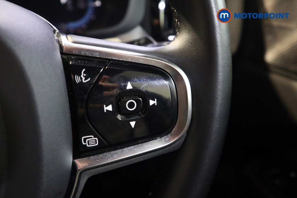 Volvo Xc60 Plus Automatic Petrol Plug-In Hybrid SUV - Stock Number (1621656) - 4th supplementary image