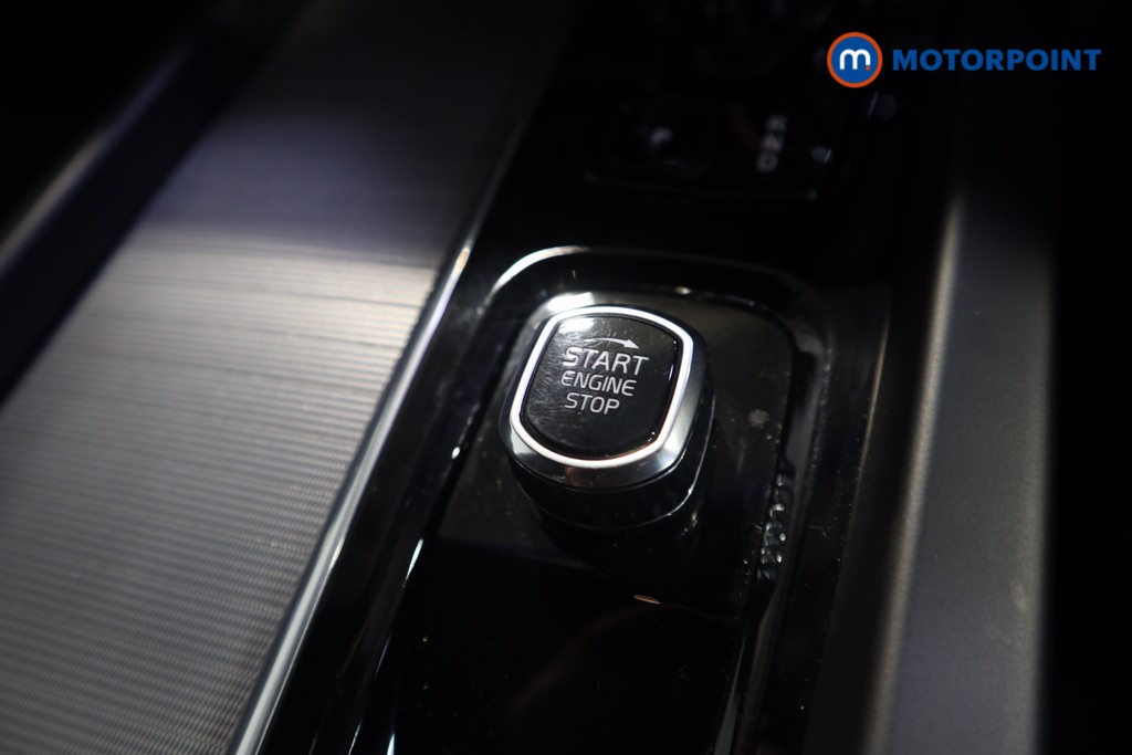 Volvo Xc60 Plus Automatic Petrol Plug-In Hybrid SUV - Stock Number (1621656) - 9th supplementary image