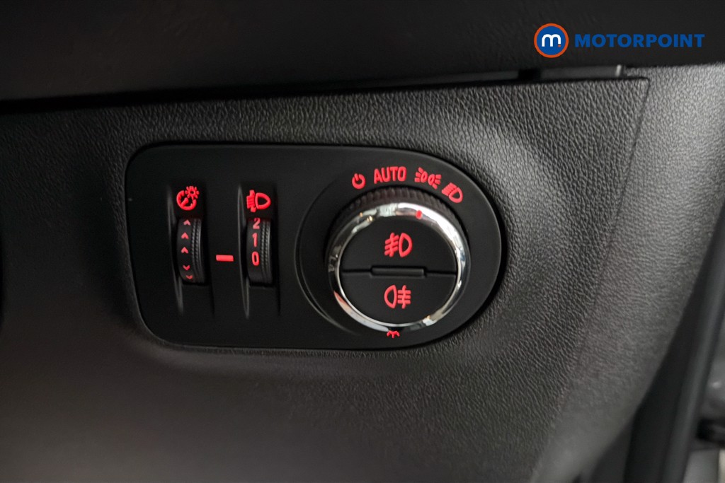 Vauxhall Corsa SRI Manual Petrol Hatchback - Stock Number (1621759) - 18th supplementary image