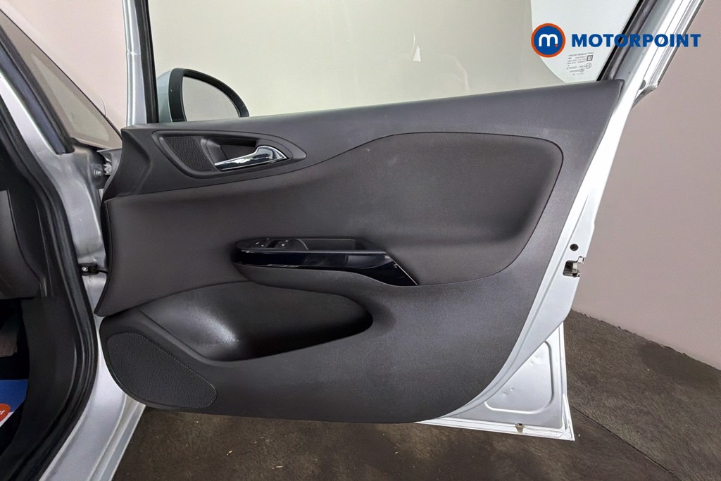 Vauxhall Corsa SRI Manual Petrol Hatchback - Stock Number (1621759) - 19th supplementary image