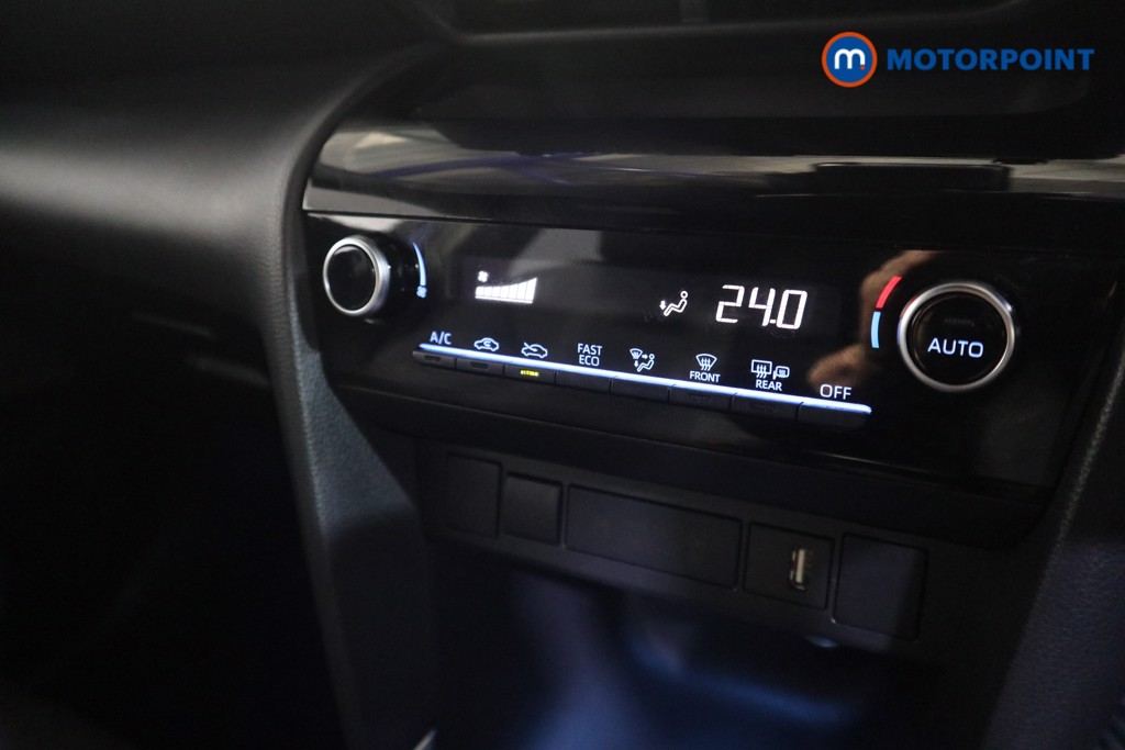 Toyota Yaris Cross Design Automatic Petrol-Electric Hybrid Estate - Stock Number (1621843) - 8th supplementary image