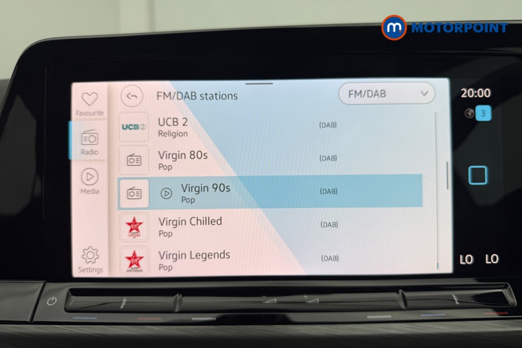 Volkswagen Golf Style Manual Petrol Hatchback - Stock Number (1621970) - 4th supplementary image