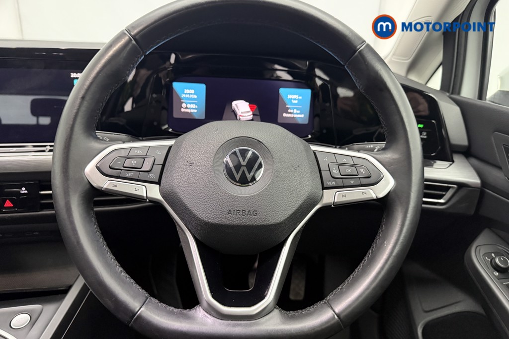 Volkswagen Golf Style Manual Petrol Hatchback - Stock Number (1621970) - 5th supplementary image