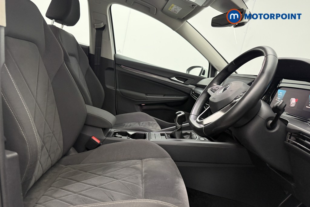 Volkswagen Golf Style Manual Petrol Hatchback - Stock Number (1621970) - 8th supplementary image